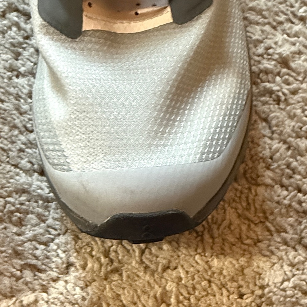 On Running women’s cloud vista pale Blue, gray and pale pink  Shoes - Picture 5 of 7